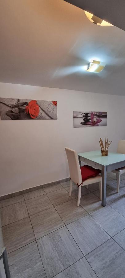 Monolocale Moreno Apartment Fiumicino Exterior photo